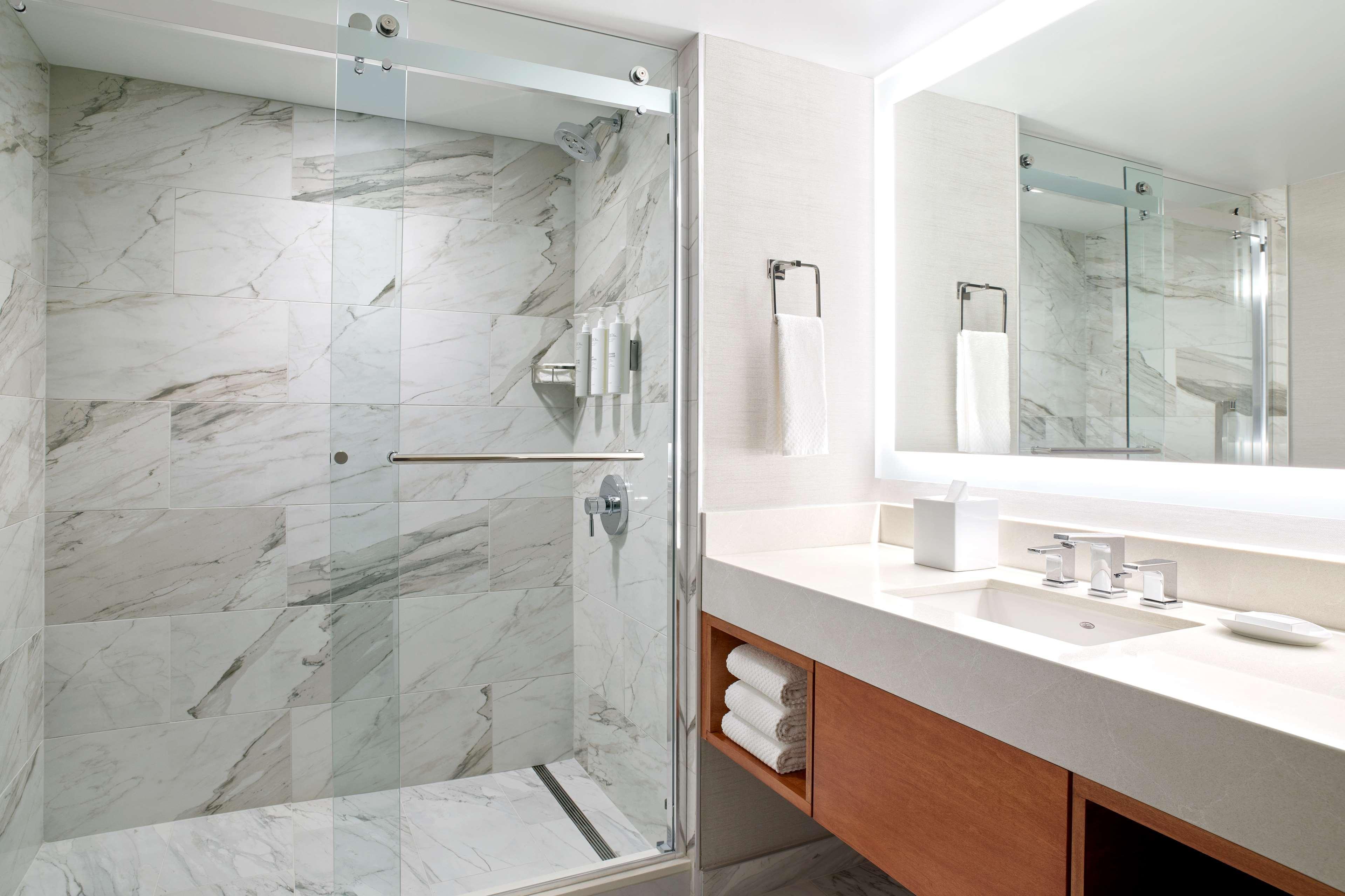 Embassy Suites By Hilton Washington Dc Convention Center Exteriér fotografie