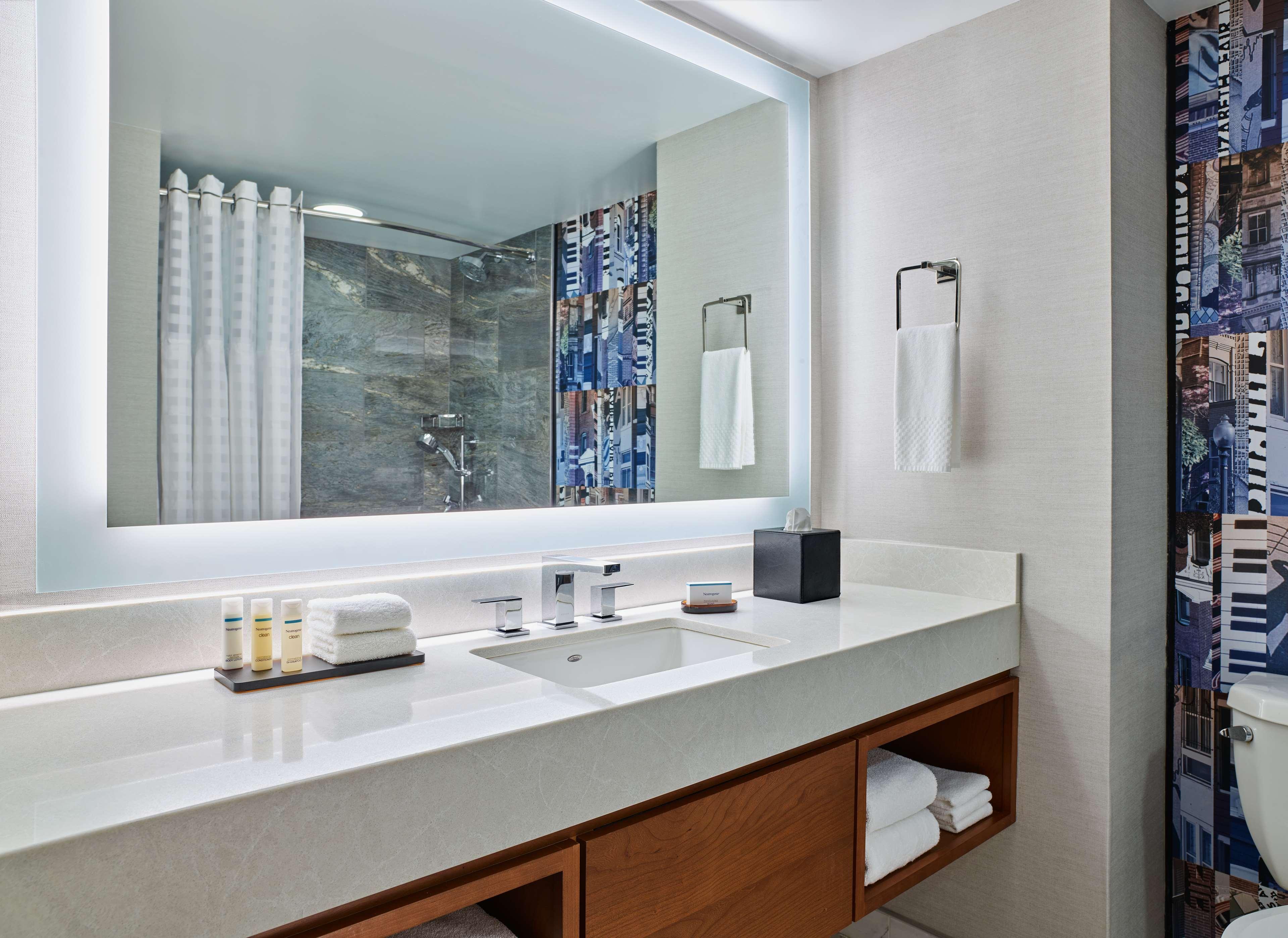 Embassy Suites By Hilton Washington Dc Convention Center Exteriér fotografie