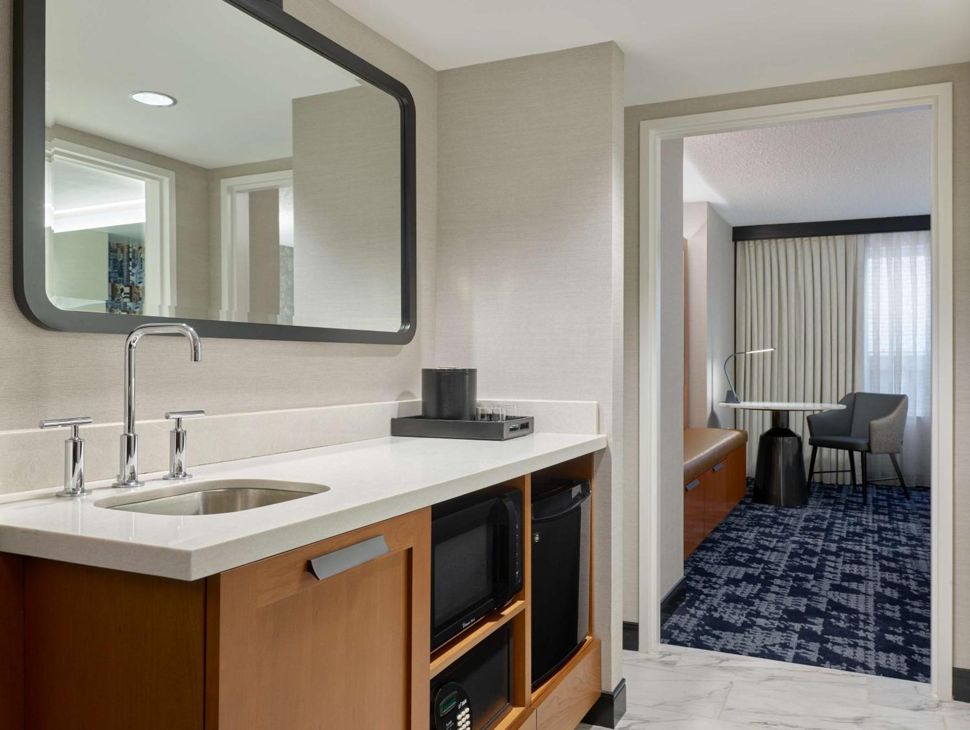 Embassy Suites By Hilton Washington Dc Convention Center Exteriér fotografie