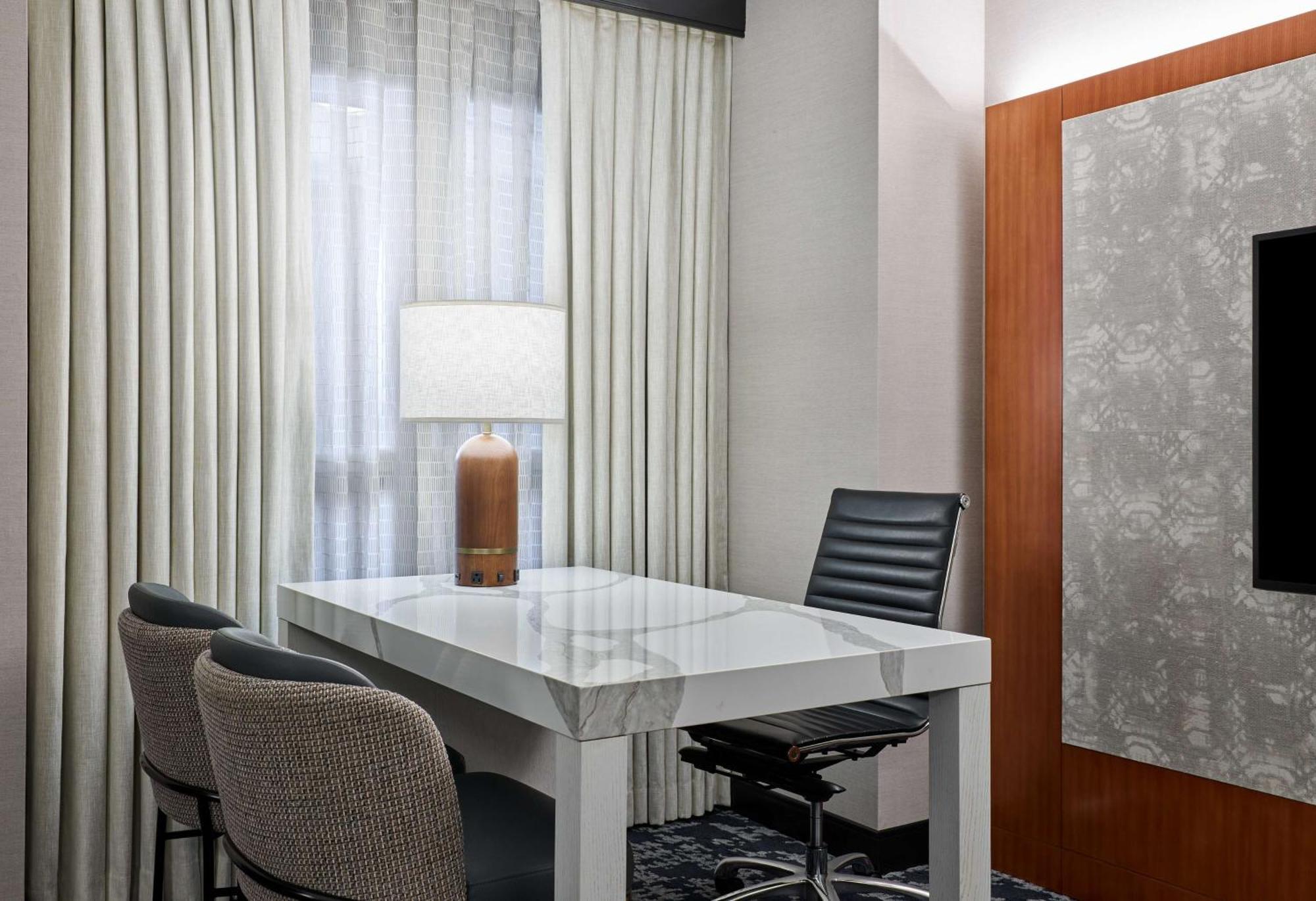 Embassy Suites By Hilton Washington Dc Convention Center Exteriér fotografie